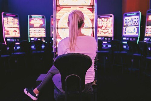 How Live Betting Enhances the Sports Betting Experience